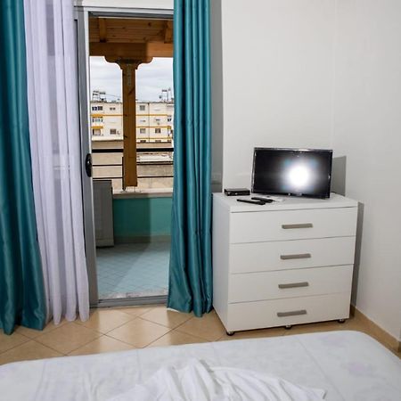 Colombo'S Apartment Vlorë Extérieur photo
