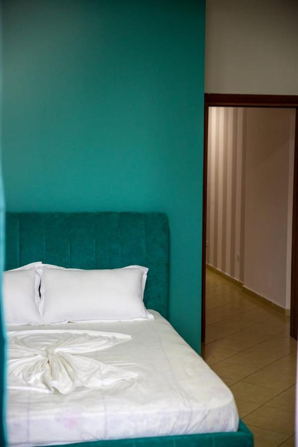 Colombo'S Apartment Vlorë Extérieur photo