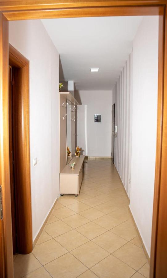 Colombo'S Apartment Vlorë Extérieur photo